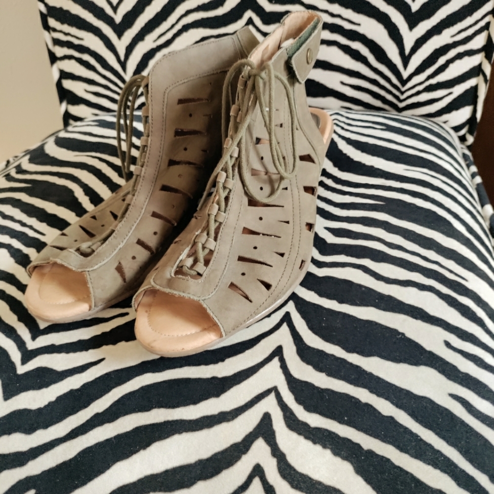 Earth Origins Shoes